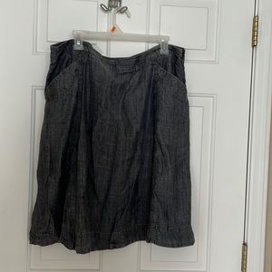 ☀️☀️☀️Euc lol bean lightweight denim skirt 20